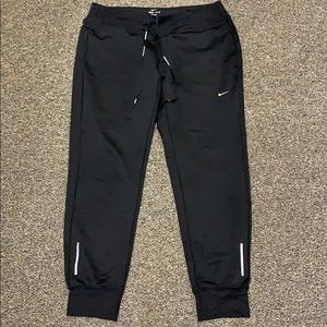 Nike Dri-Fit jogger size: L